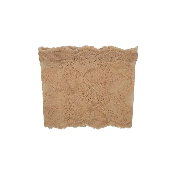 Beige lace garter designed to securely hold an insulin pump or mobile phone, made with soft elastic stretch lace for comfortable leg wear.