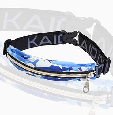 Blue camo insulin pump belt with zipper pocket and adjustable elastic strap for secure and comfortable wear. Image