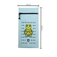 Insulin cooling wallet for kids with frog design, size 9x19 cm.