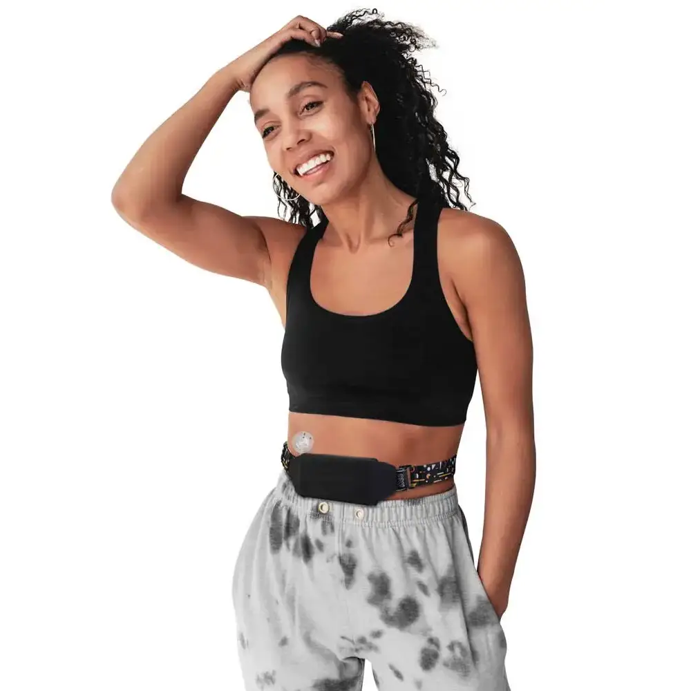 Adjustable belt for insulin pump pouches, worn around waist, versatile for diabetics.