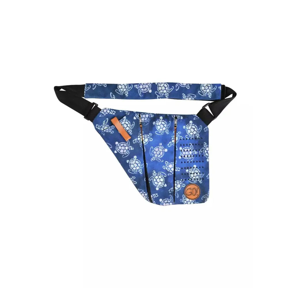 Blue children's shoulder bag with cooling system for insulin and diabetes supplies, decorated with white turtle patterns